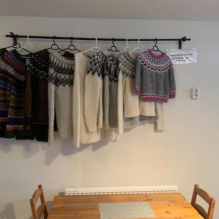 Skammidalur Guesthouse فيك المظهر الخارجي الصورة