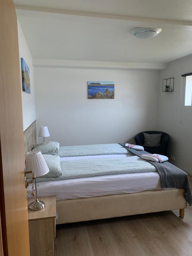 Skammidalur Guesthouse فيك المظهر الخارجي الصورة