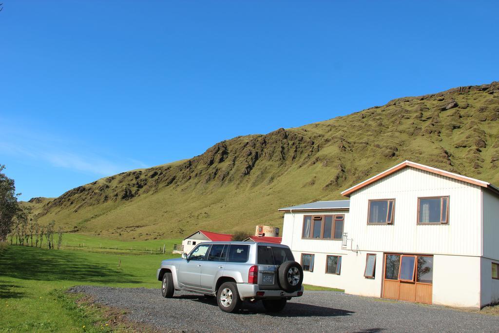 Skammidalur Guesthouse فيك المظهر الخارجي الصورة